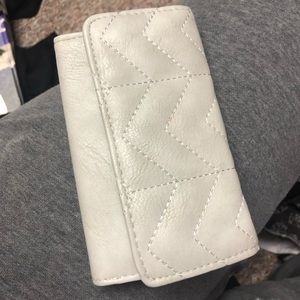 gray wallet